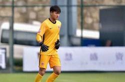 轉(zhuǎn)会消息！上海申花与青岛西(xī)海岸(àn)队就门将李昊的轉(zhuǎn)会事宜展開(kāi)谈判