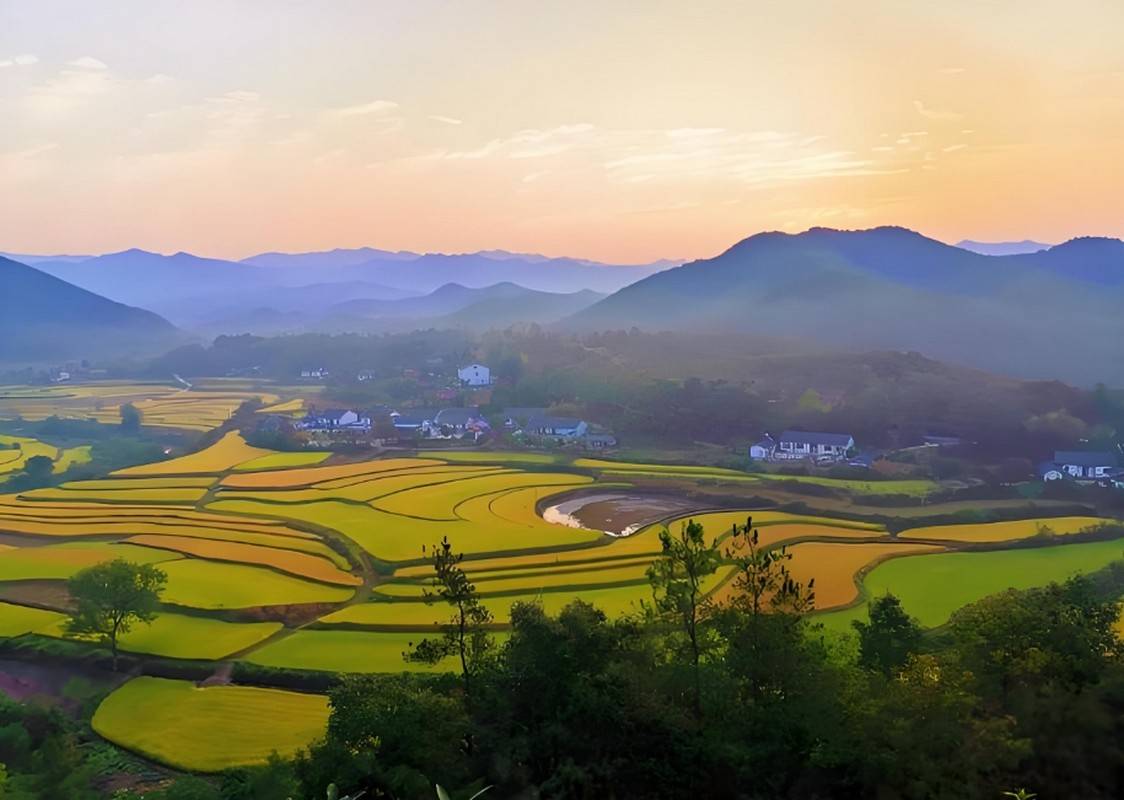 电竞比赛奖金丰厚,选手们激烈角逐