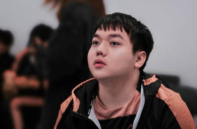 久哲逆转口碑，让RNGM涅槃重生，SK被比下去了，樱花不必怀念狼队