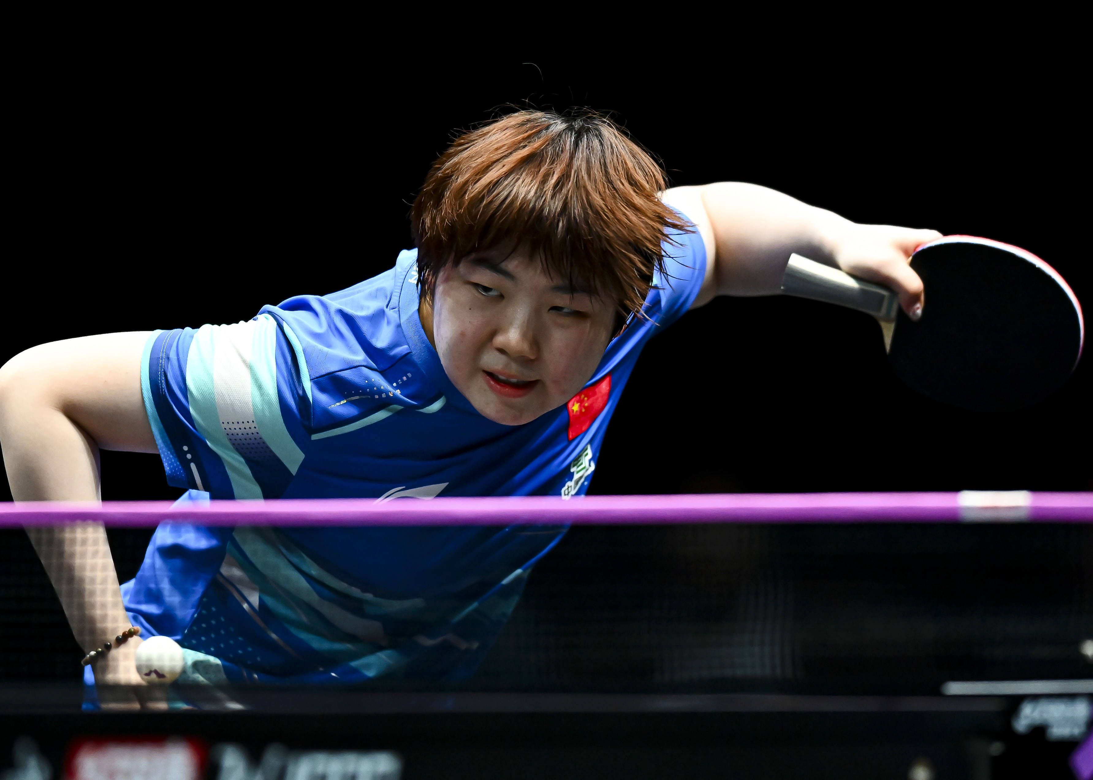 (体育)乒乓球——WTT多哈冠军赛:蒯曼晋级女单四强