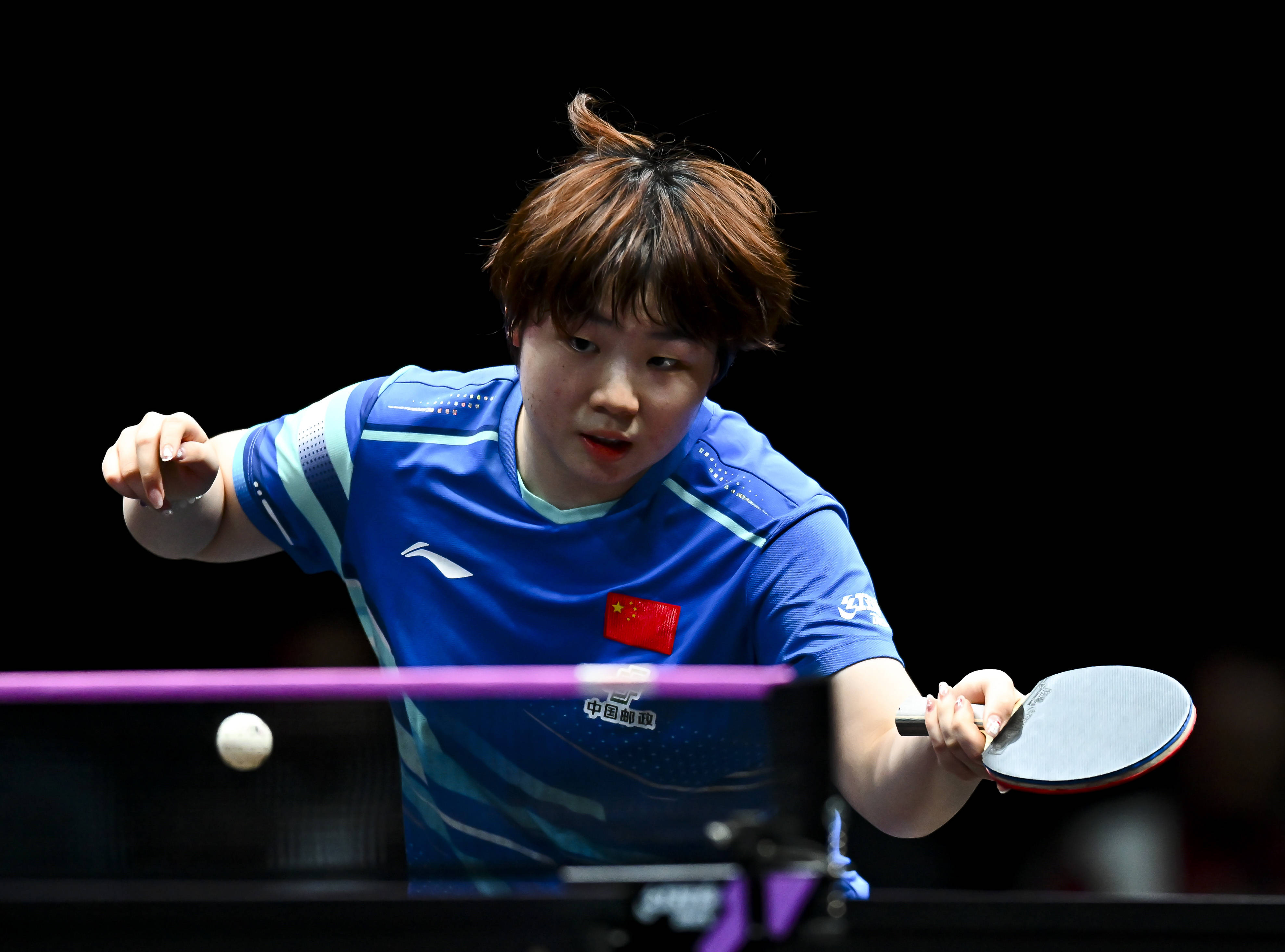 (体育)乒乓球——WTT多哈冠军赛:蒯曼晋级女单四强